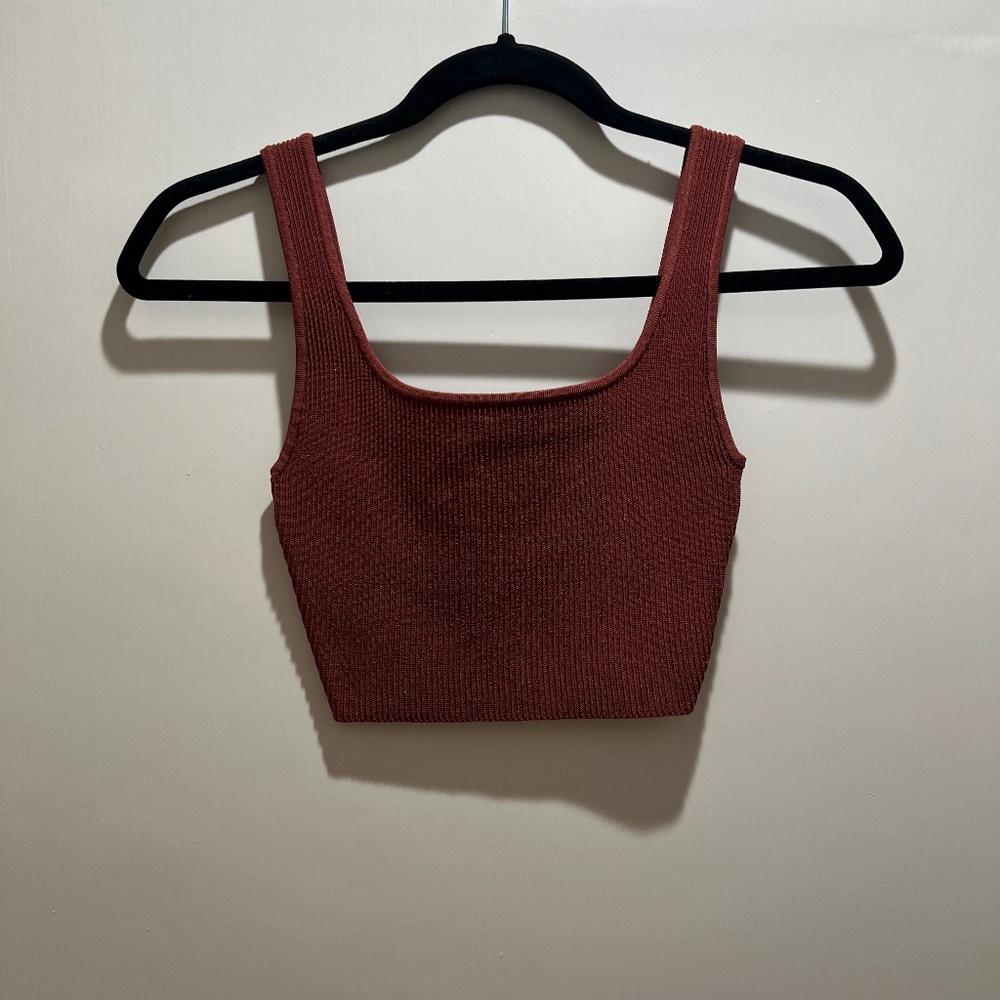 Aritzia sculpt knit tank